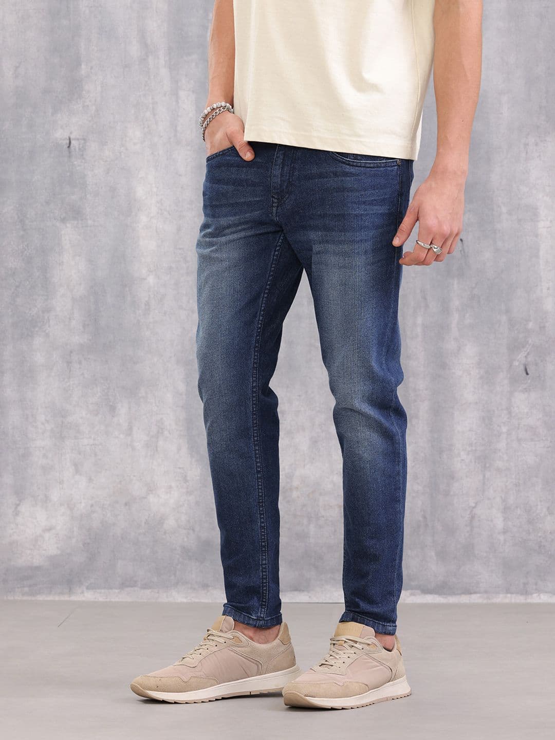 WROGN Men Skinny Fit Mid-Rise Light Fade Mildly Distressed Cotton Non Stretchable Jeans - view 1