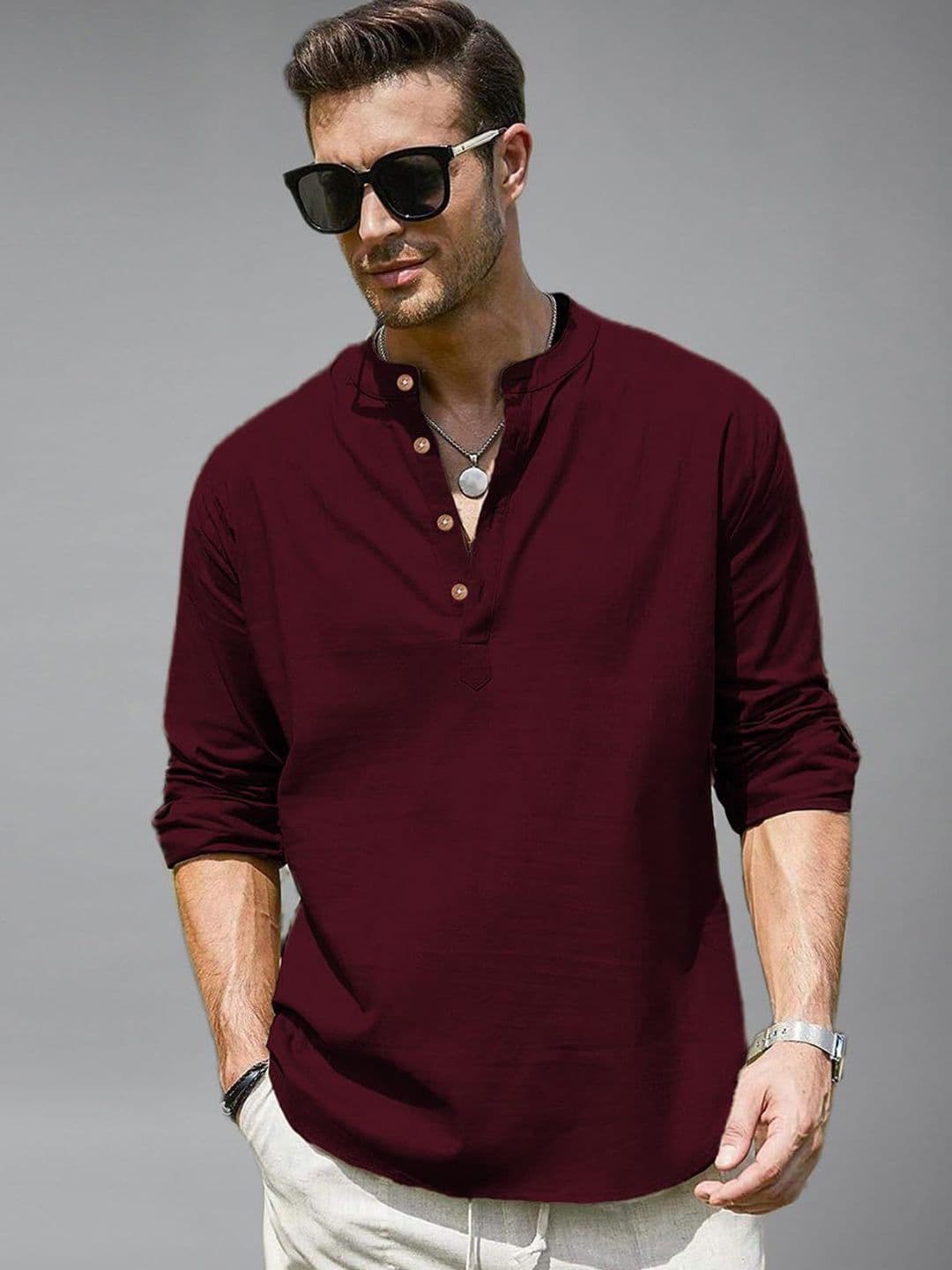 Vida Loca Men Mandarin Collar Roll-Up Sleeves Cotton Straight Kurta - view 1