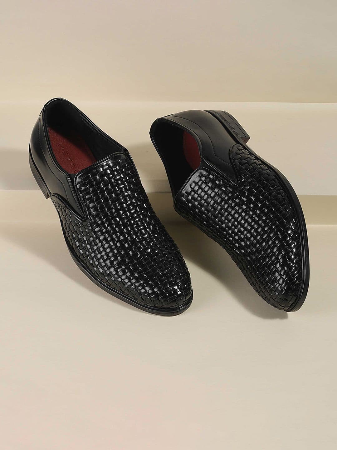 Metro Men Textured Leather Formal Loafers - view 1