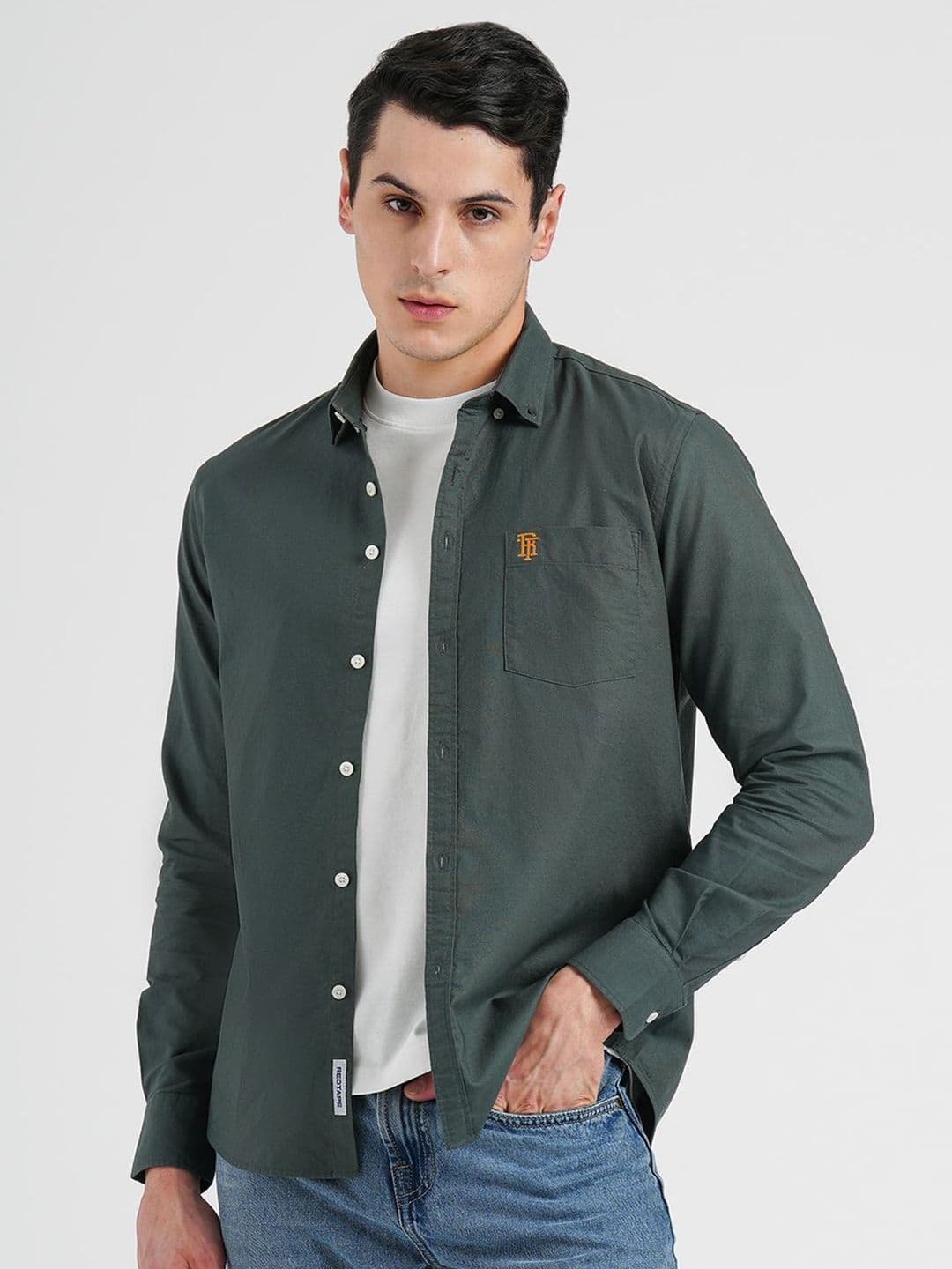 Red Tape Relaxed Fit Button-Down Collar Pure Cotton Casual Shirt - view 1