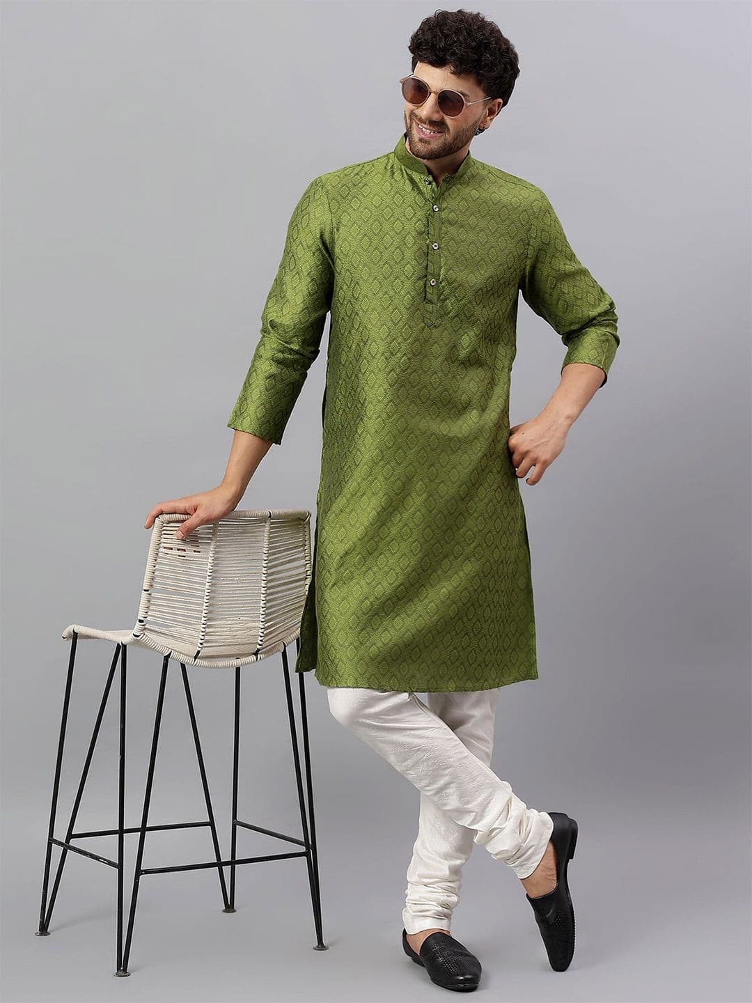 Latest Chikan Garments Floral Woven Design Mandarin Collar Jacquard Straight Kurta - view 1