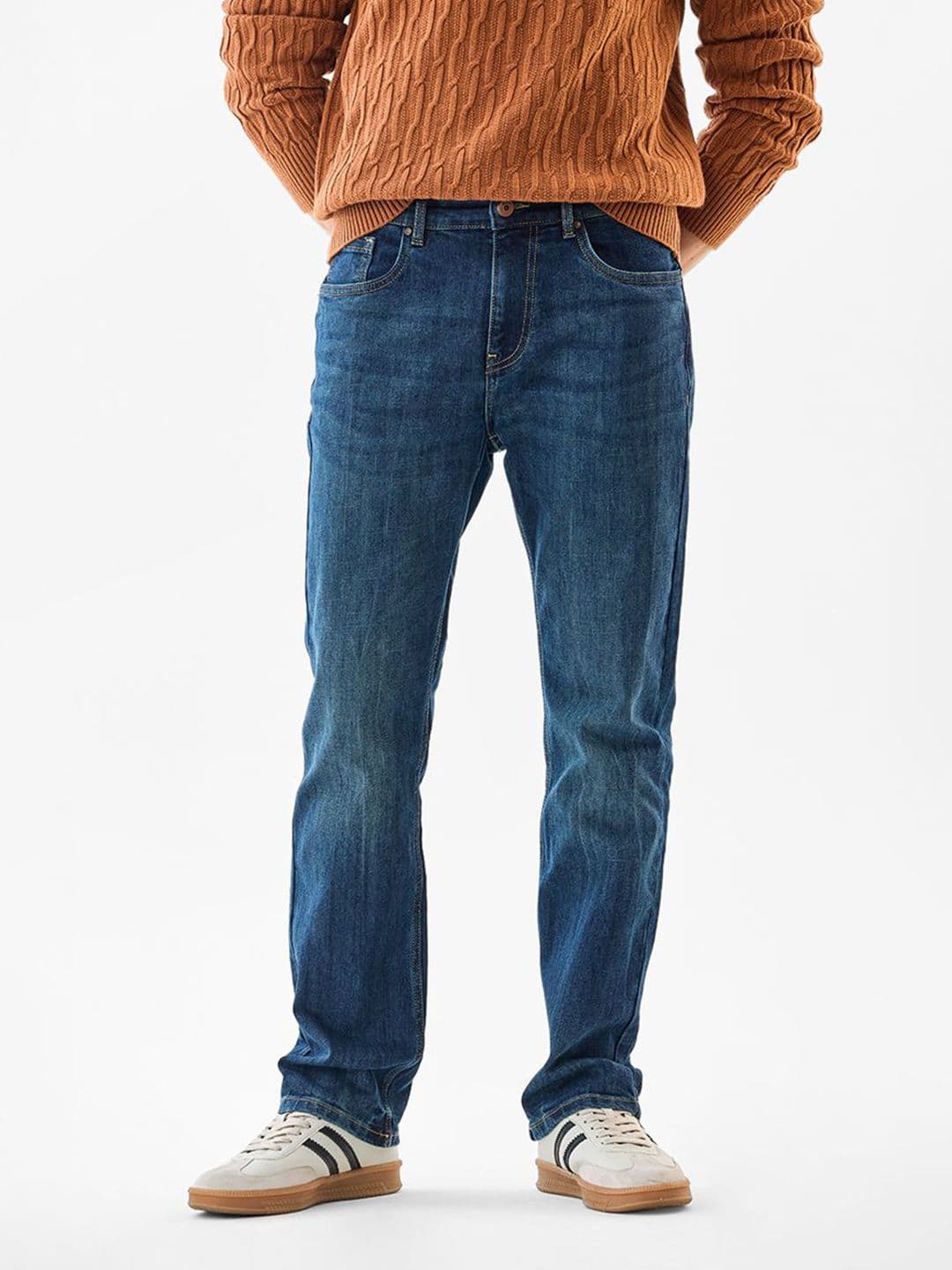 Snitch Men Straight Fit Mid-Rise Light Fade Stretchable Jeans - view 1