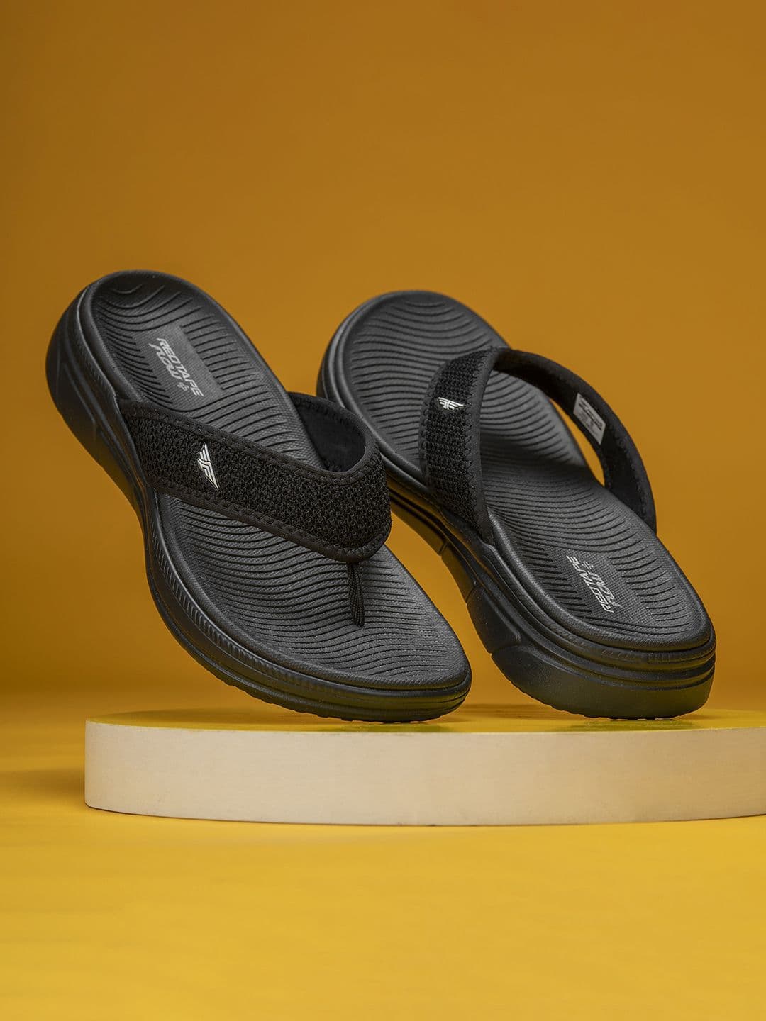 Red Tape Men Self Design Thong Flip-Flops - view 1
