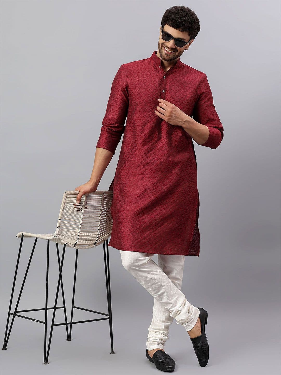 Latest Chikan Garments Self Design Mandarin Collar Pastels Jacquard Silk Kurta - view 1