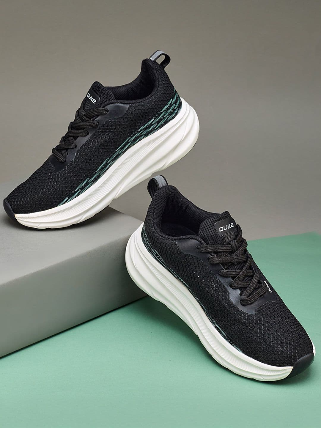 Duke Women CurveKick Running Sports Shoes - view 1