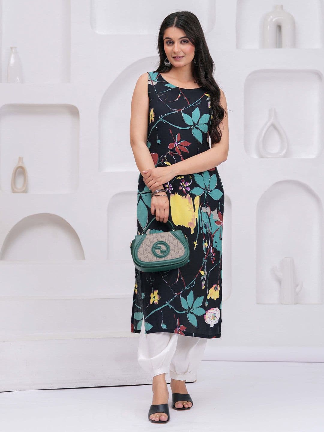 KALINI Women Floral Printed Daily Straight Kurta - view 1