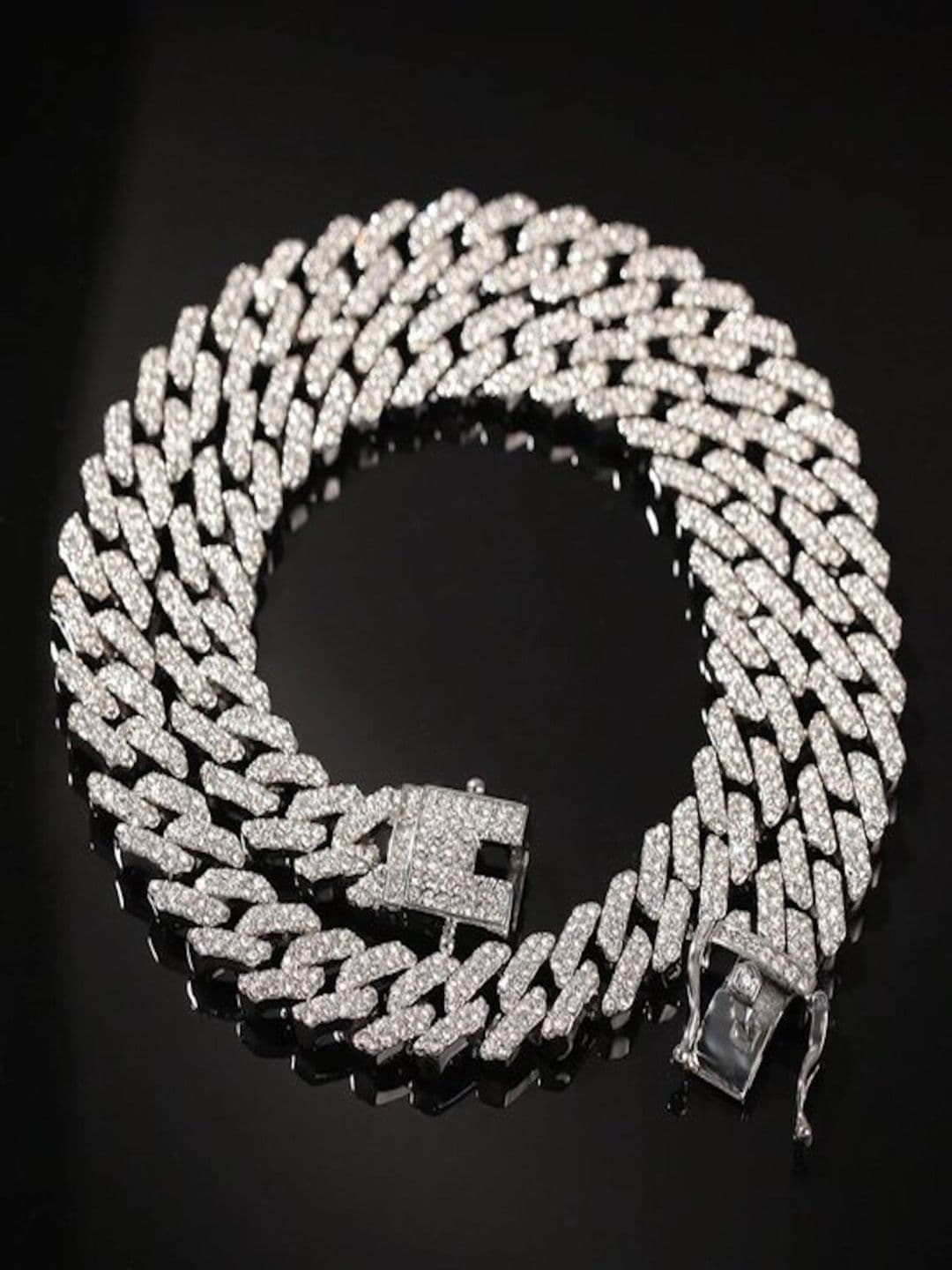 Tustrion Unisex Silver-Plated Cubic Zirconia Studded Minimal Chain - view 1