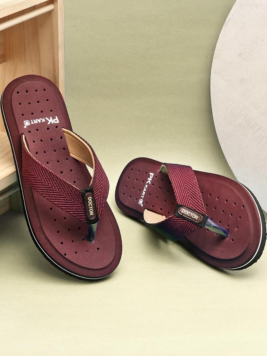 PKKART Men Red EVA Thong Flip-Flops - view 1