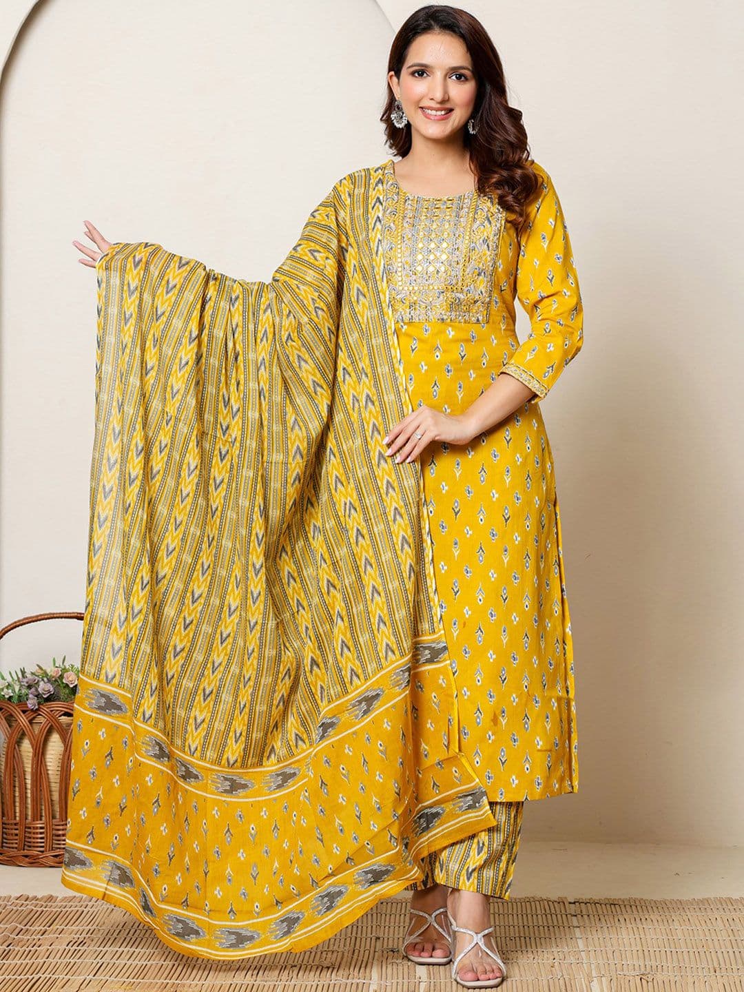 RangRaazi Women Printed Embroidered Pure Cotton Kurta with Trousers & Dupatta - view 1