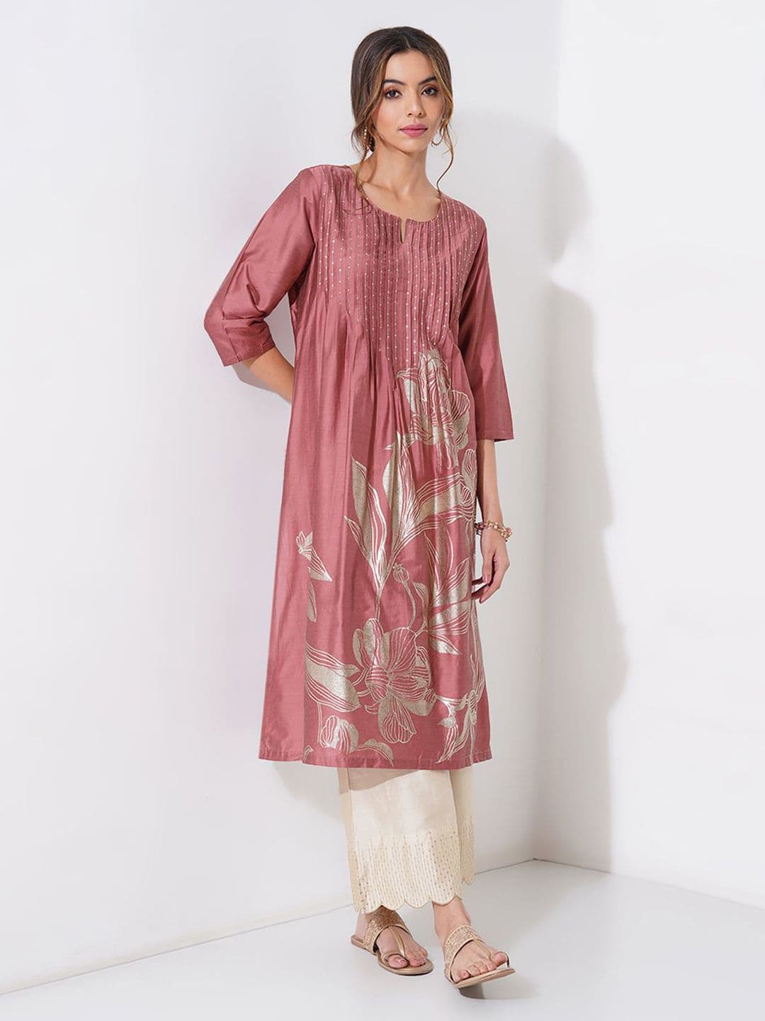 RANGMANCH BY PANTALOONS Women Floral Printed Round Neck Kurta - view 1
