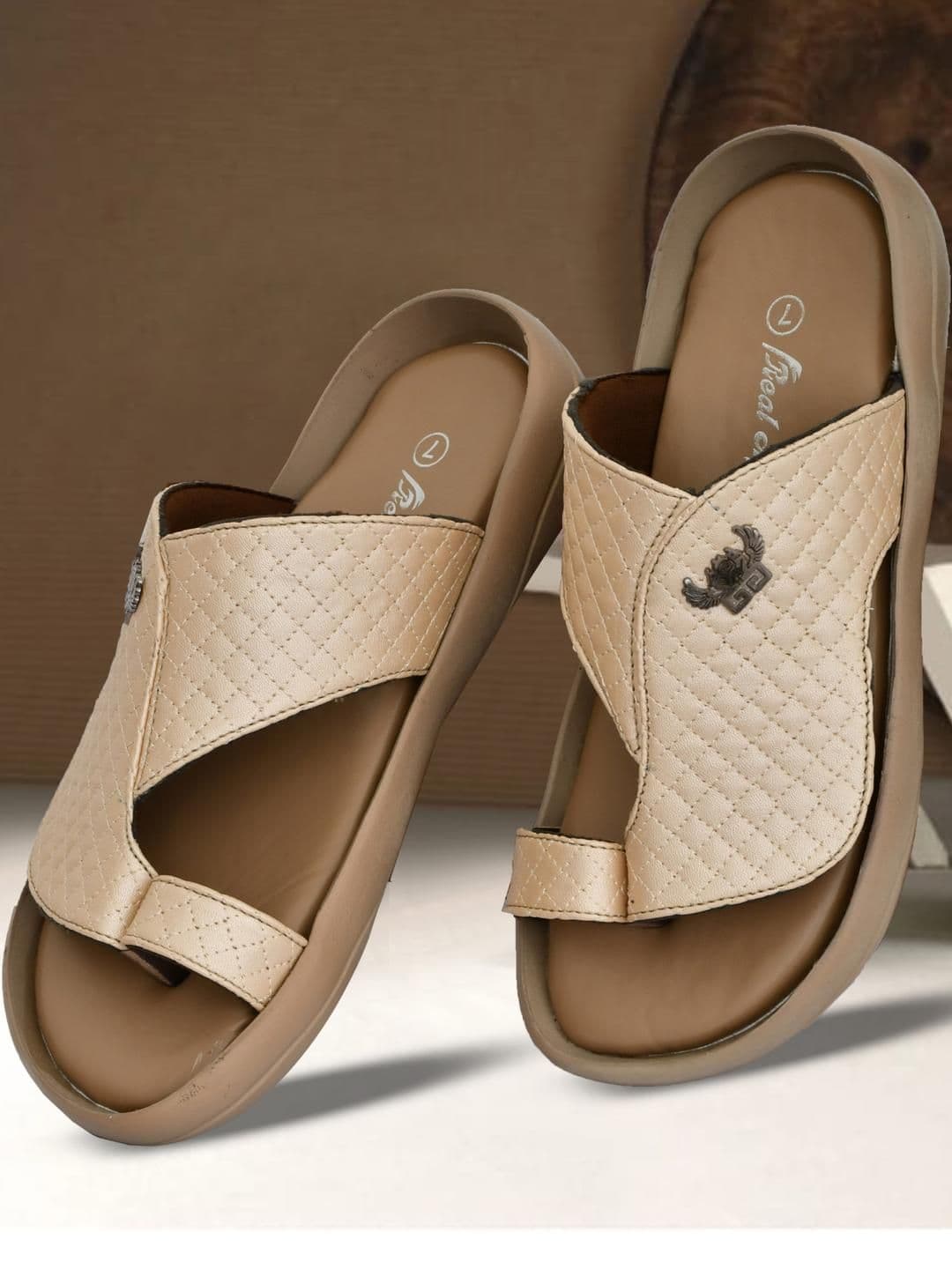 REAL BLISS FOOTWEAR Men Synthetic Leather Non Slip Lightweight Comfort Sandals - view 1