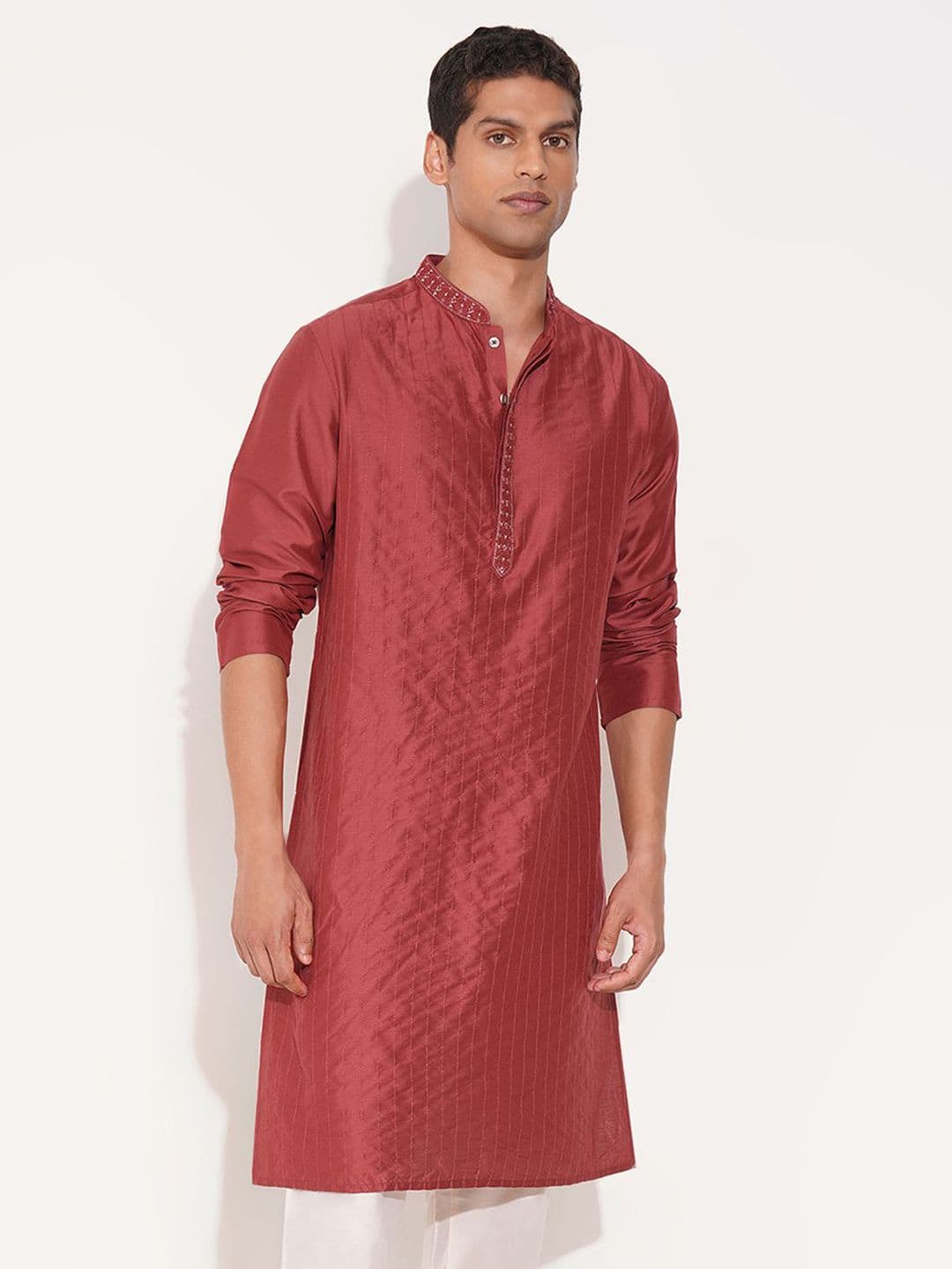 indus route by Pantaloons Striped Mandarin Collar Thread Work Straight Kurta - view 1