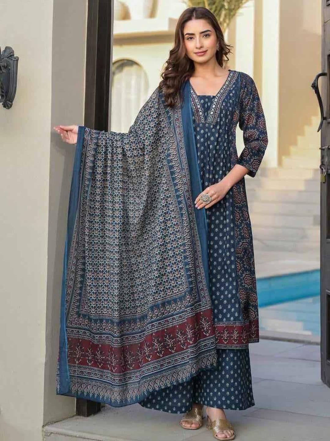 Aaghnya Women Blue Viscose Rayon Kurta Sets - view 1