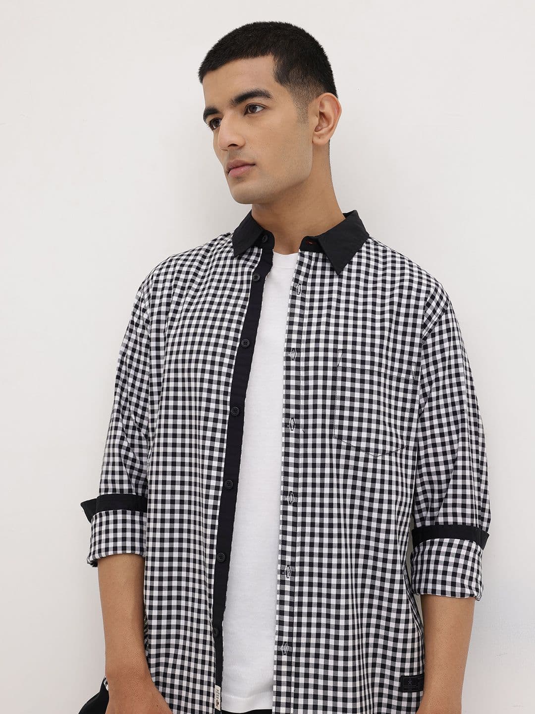 The Roadster Lifestyle Co. Men Checked Contrast Collar Pure Cotton Shirt - view 1