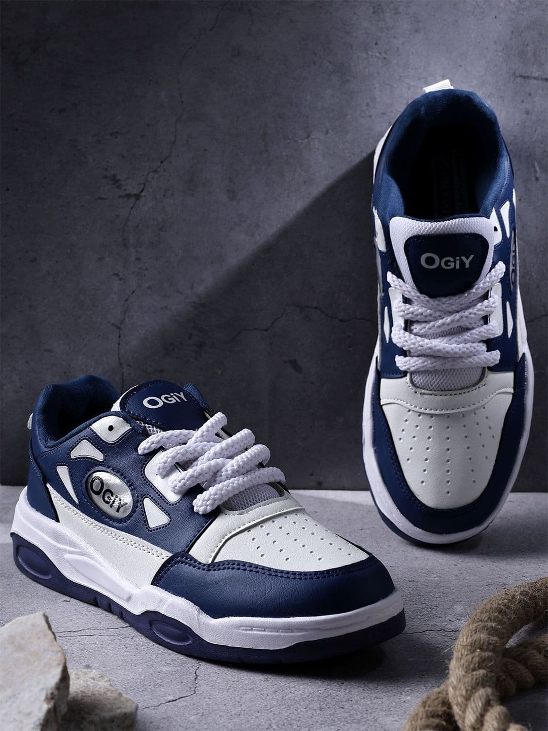 Spotwalk Men Lace-Ups Running Sports Shoes - view 1