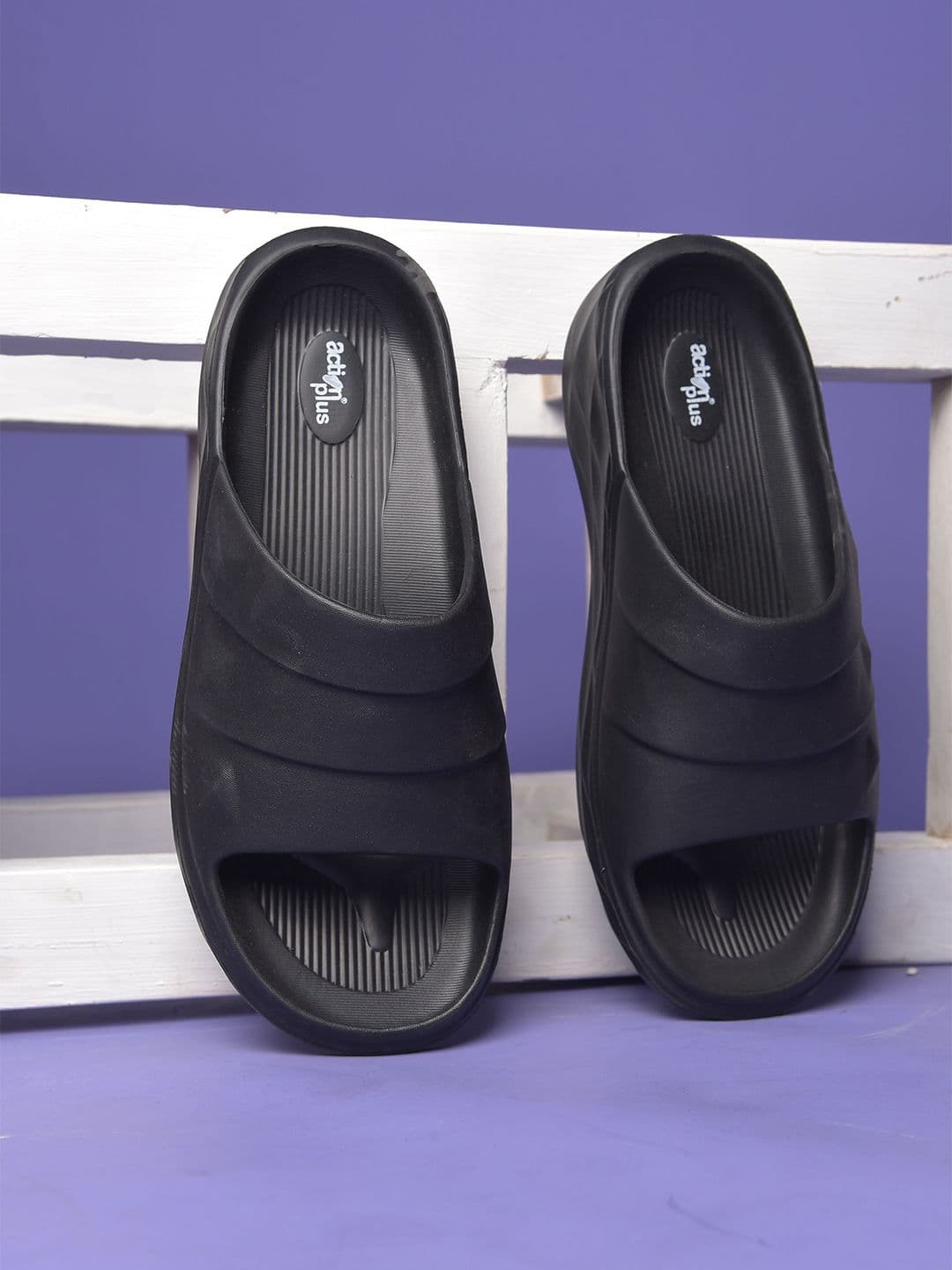 Action Cushioned Footbed Sliders Flip Flop - view 1