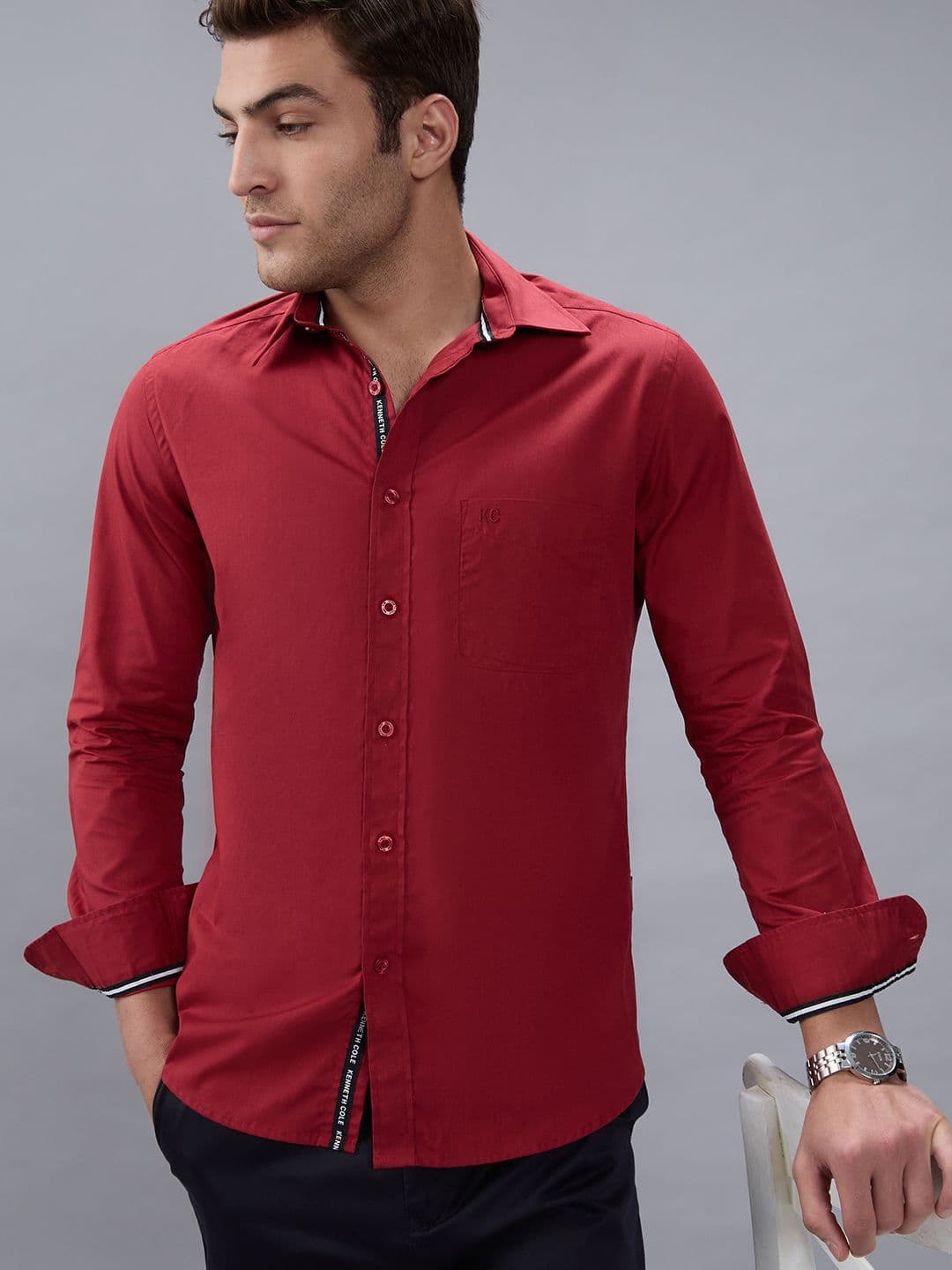 Kenneth Cole Men Slim Fit Solid Spread Collar Pure Cotton Casual Shirt - view 1