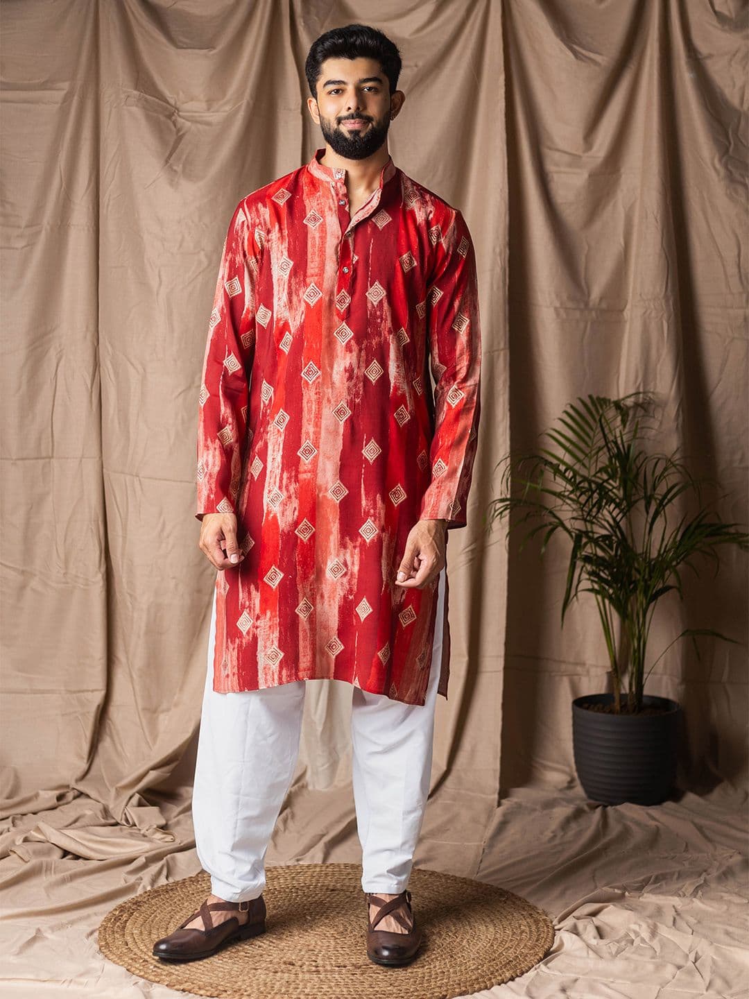 Rawayi Men Geometric Printed Festive Straight Kurta - view 1