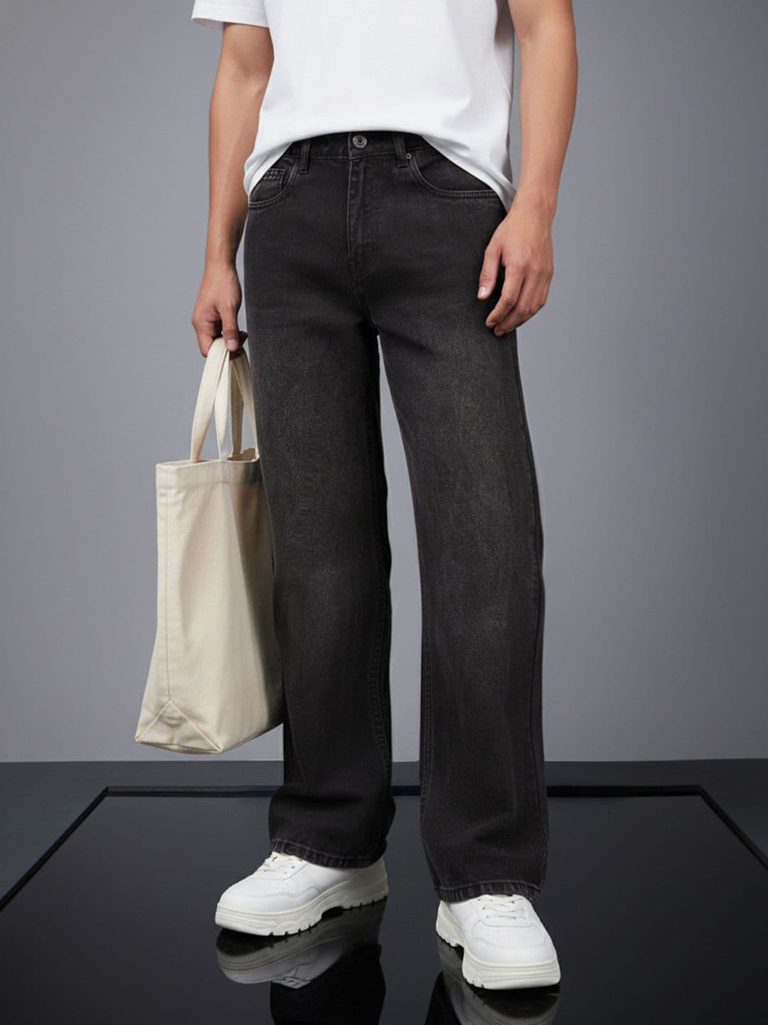 SOKO STREET Men Pure Cotton Bootcut Light Fade Jeans - view 1