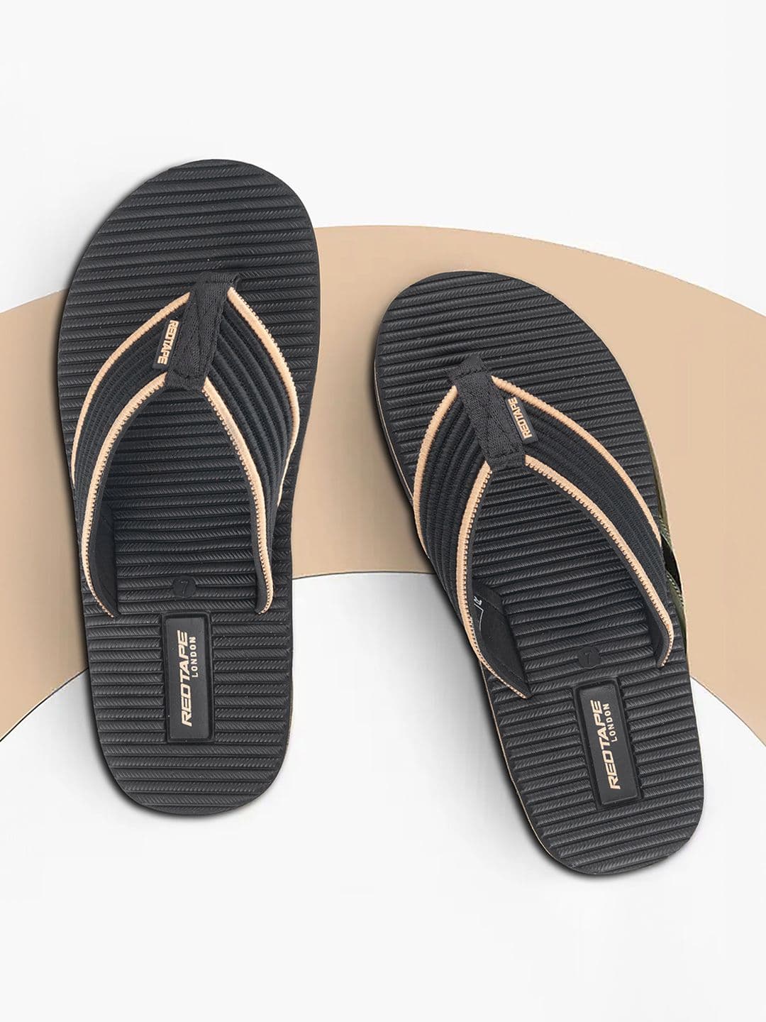 Red Tape Men Thong Flip-Flops - view 1