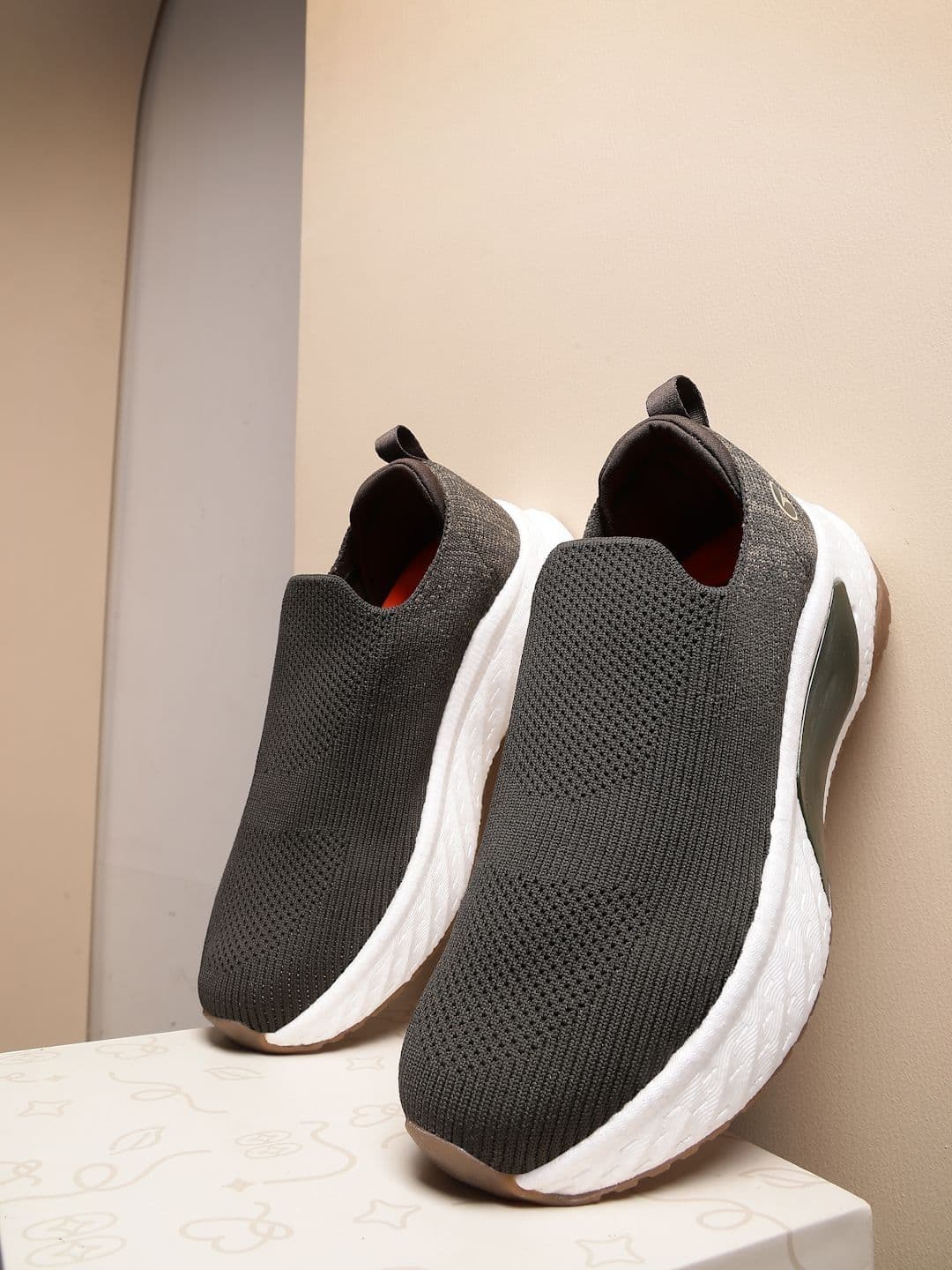 Action Men Mesh Walking Shoes - view 1