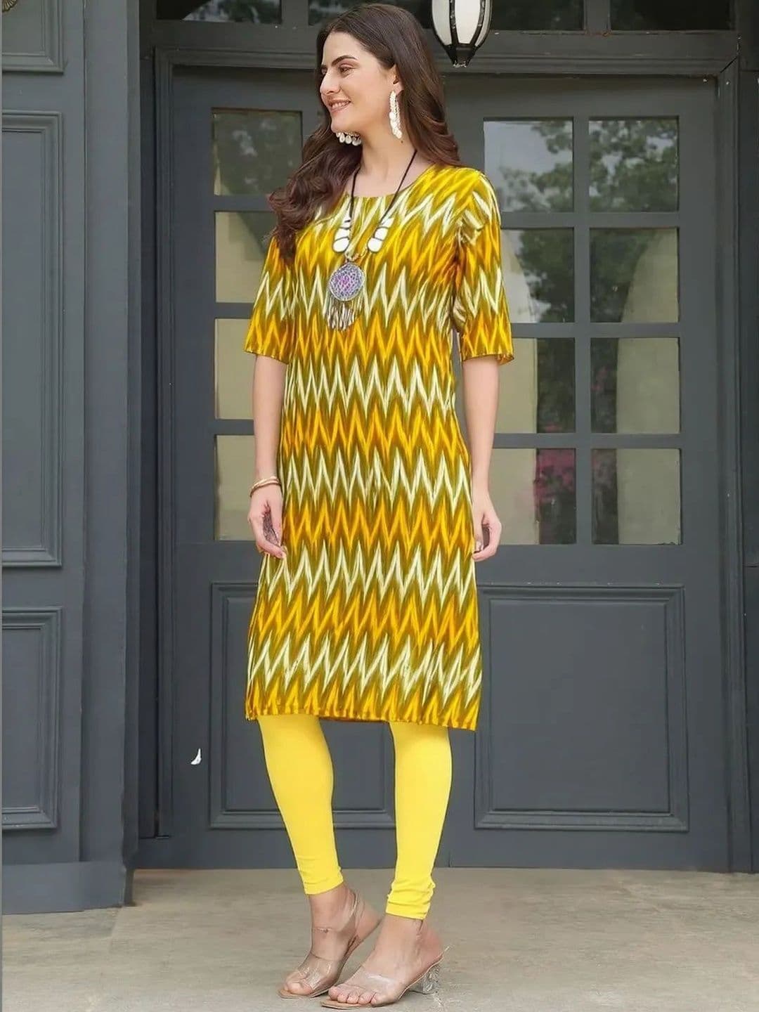 popmantra Women Ethnic Motifs Printed Crepe Kurta - view 1