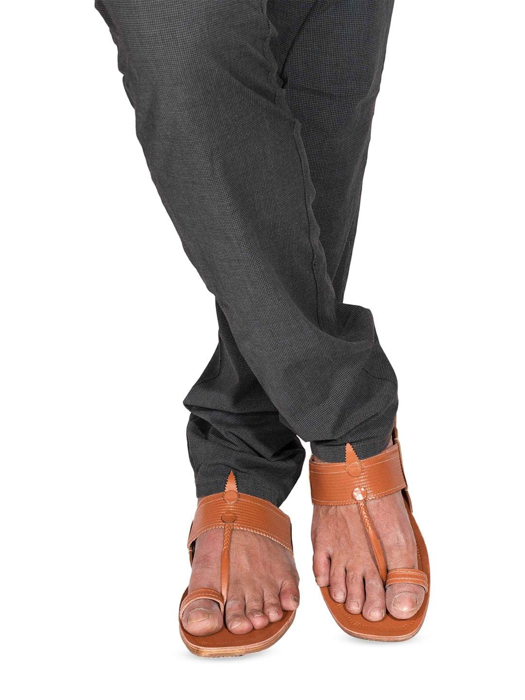 House of Pataudi Men Leather Kolhapuri Slip-On Comfort Sandals Chappal - view 1