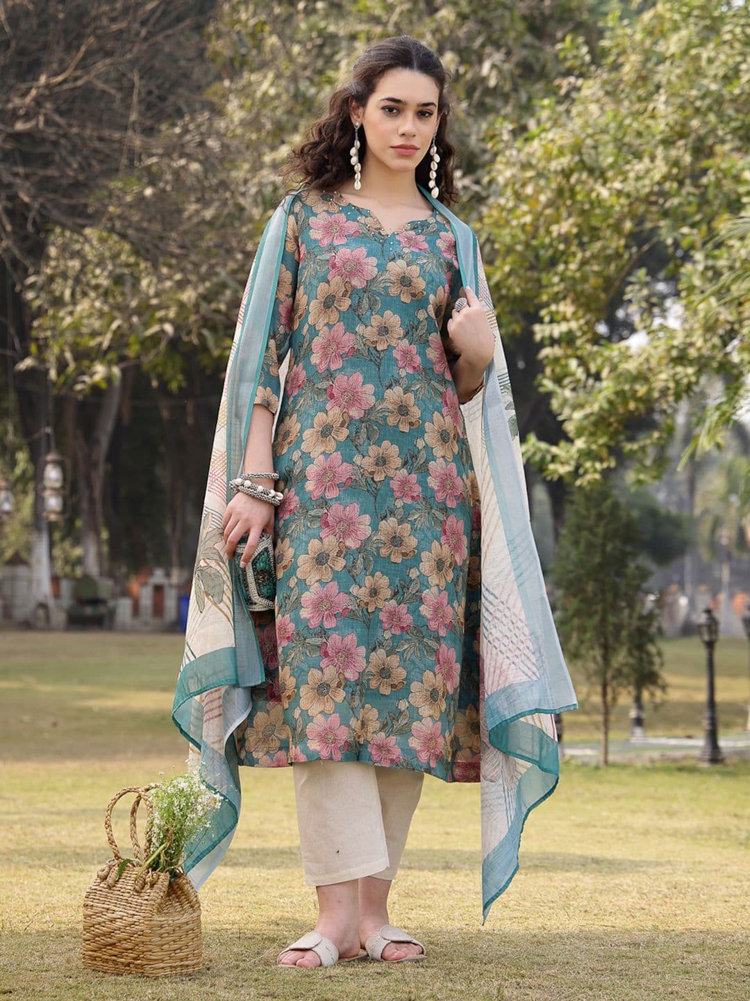 Yufta Women Floral Printed Regular Linen Kurta with Trousers & With Dupatta - view 1