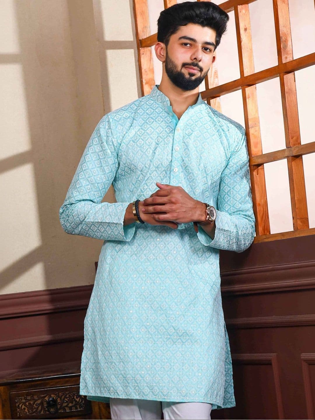 Parrth Enterprisess Men Geometric Printed Thread Work Handloom Kurta - view 1