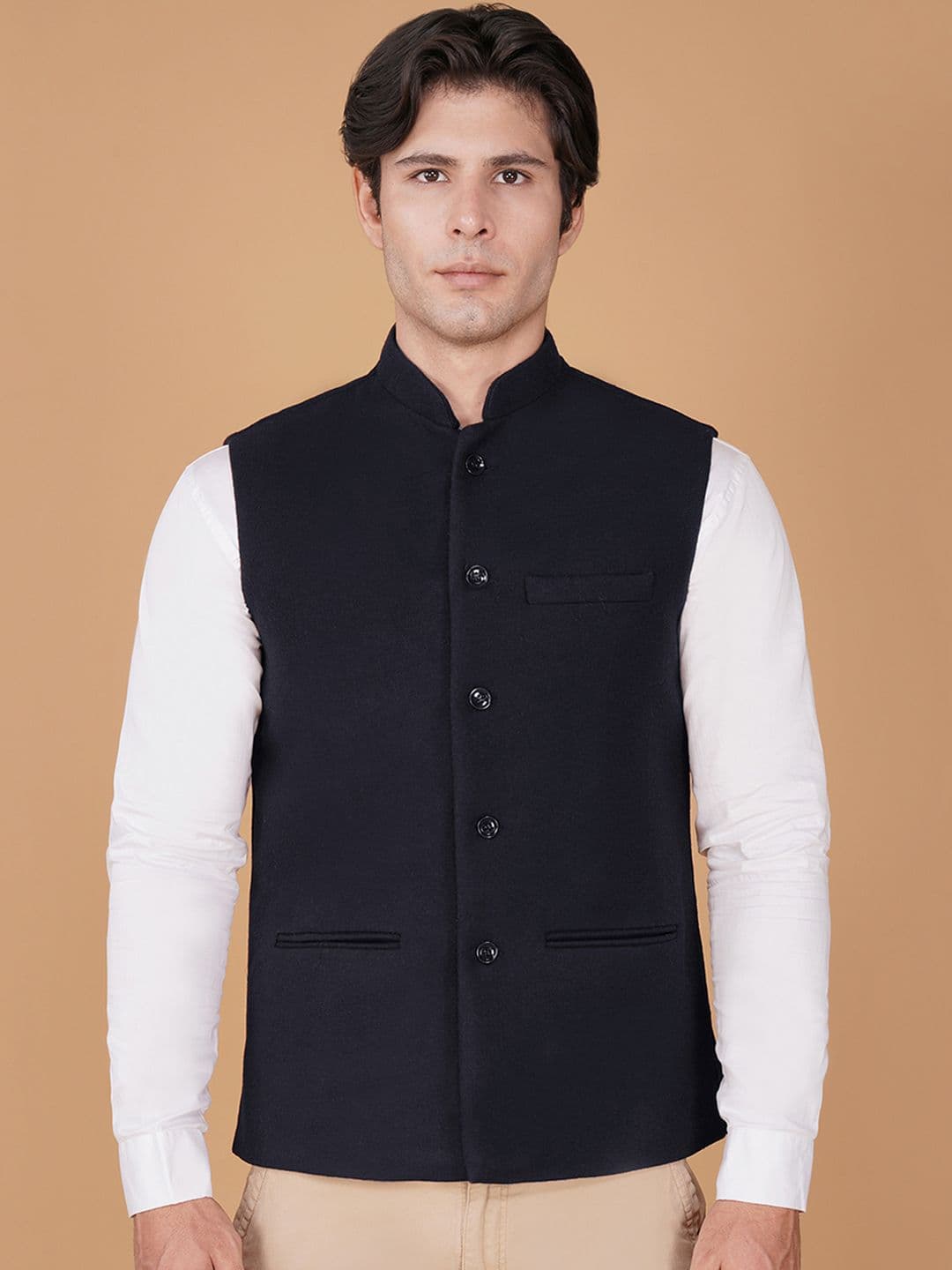 Vastraa Fusion Men Woolen Mandarin Collar Sleeveless Traditional Woven Nehru Jacket