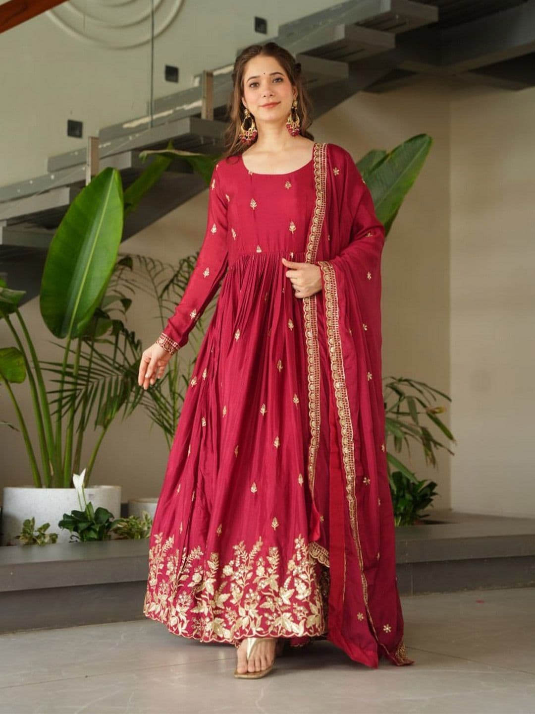Livewear Women Ethnic Motifs Embroidered Regular Kurta With Dupatta - view 1