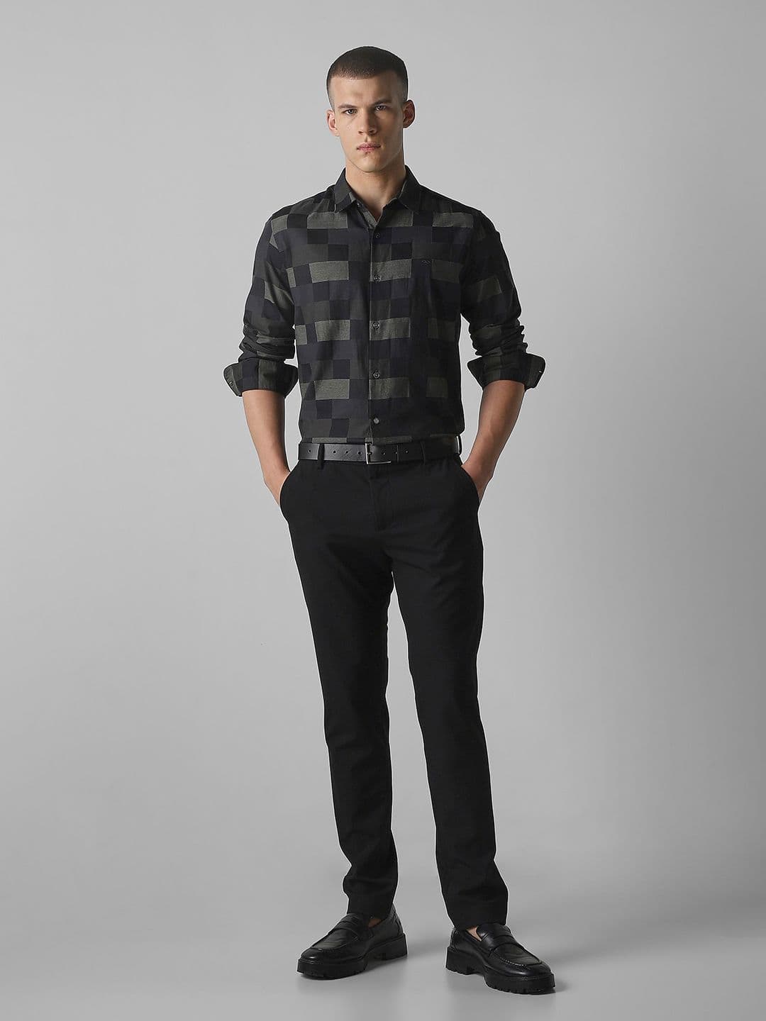 Mufti Men Slim Fit Checked Spread Collar Cotton Casual Shirt - view 1