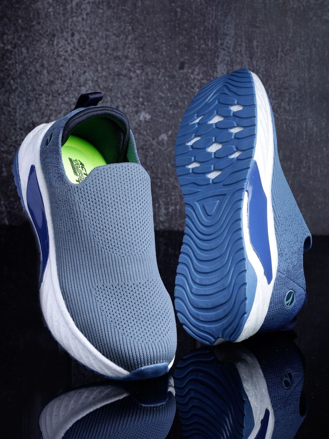 Action Men Mesh Running Non-Marking Shoes - view 1