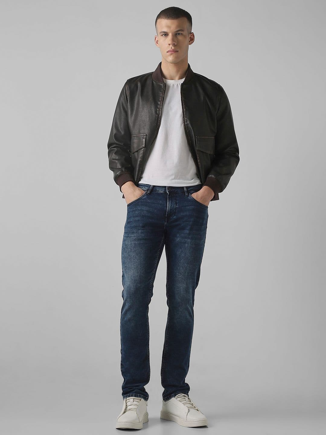 Mufti Men Slim Fit Mid-Rise Light Fade Stretchable Jeans - view 1