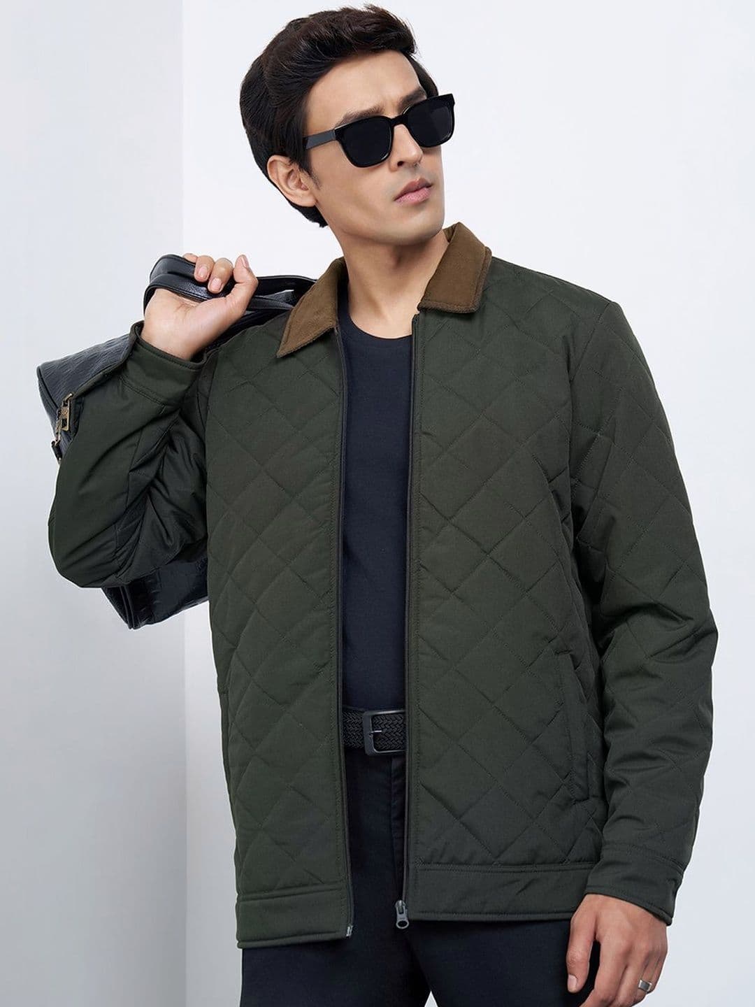 Peregrine by Pantaloons Men Lightweight Quilted Jacket - view 1