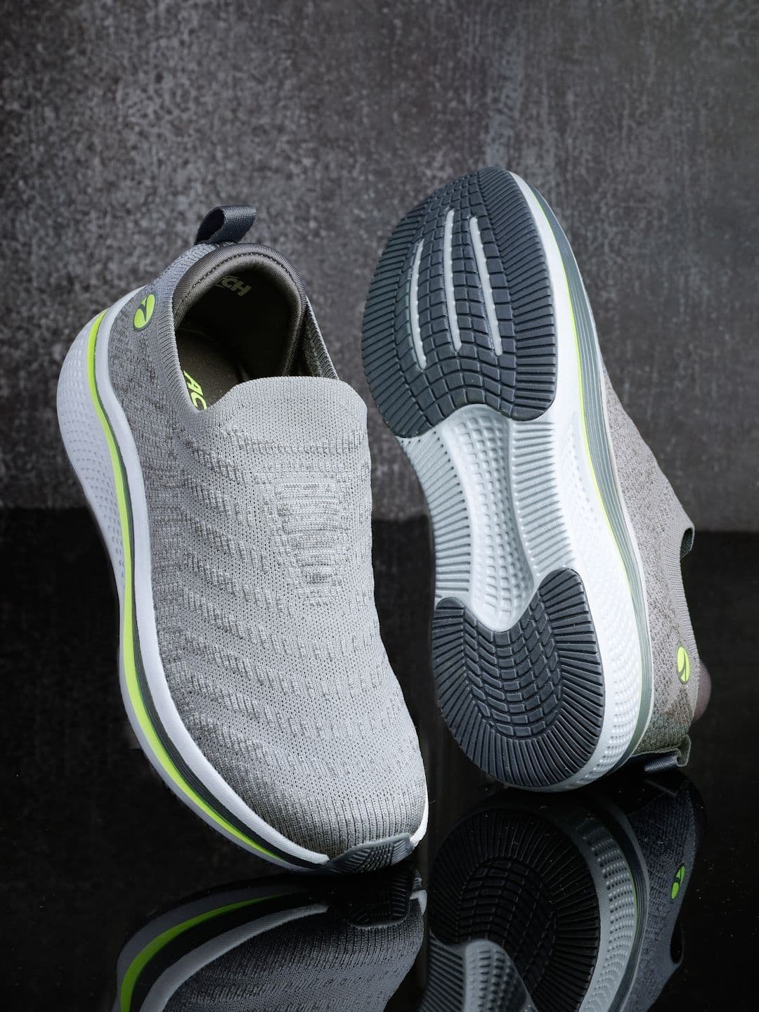 Action Men Mesh Walking Non-Marking Shoes - view 1