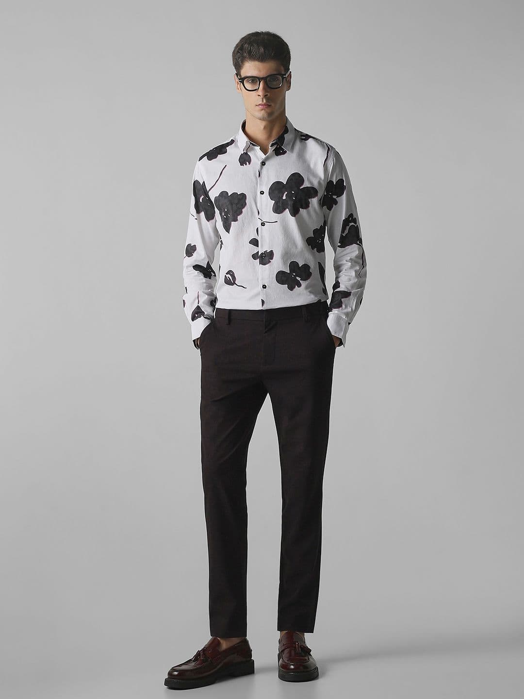 Mufti Men Spread Collar Cotton Slim Fit Casual Shirt - view 1
