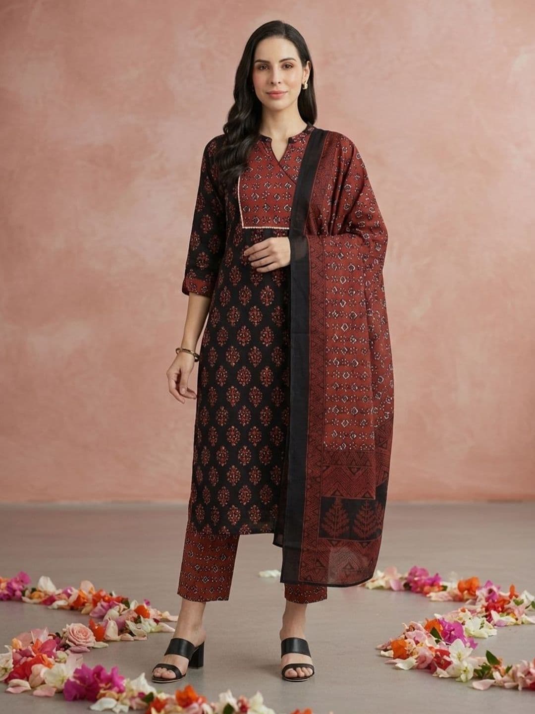 Yuris Women Black & Maroon Cotton Ethnic Motif Block Print Kurta with Trousers & Dupatta - view 1