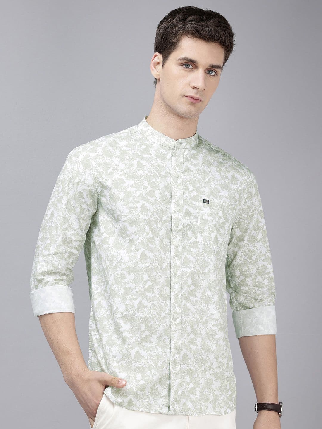 Arrow Sport Pure Cotton Tropical Printed Manhattan Slim Fit Casual Shirt - view 1