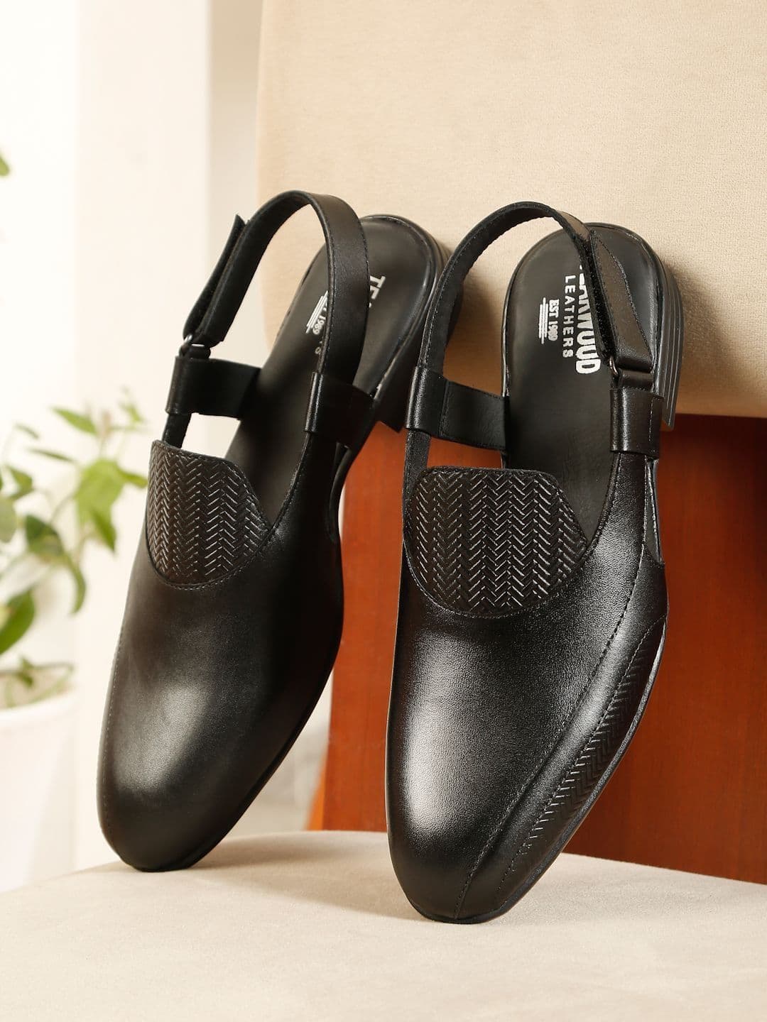 Teakwood Leathers Men Leather Shoe-Style Sandals - view 1