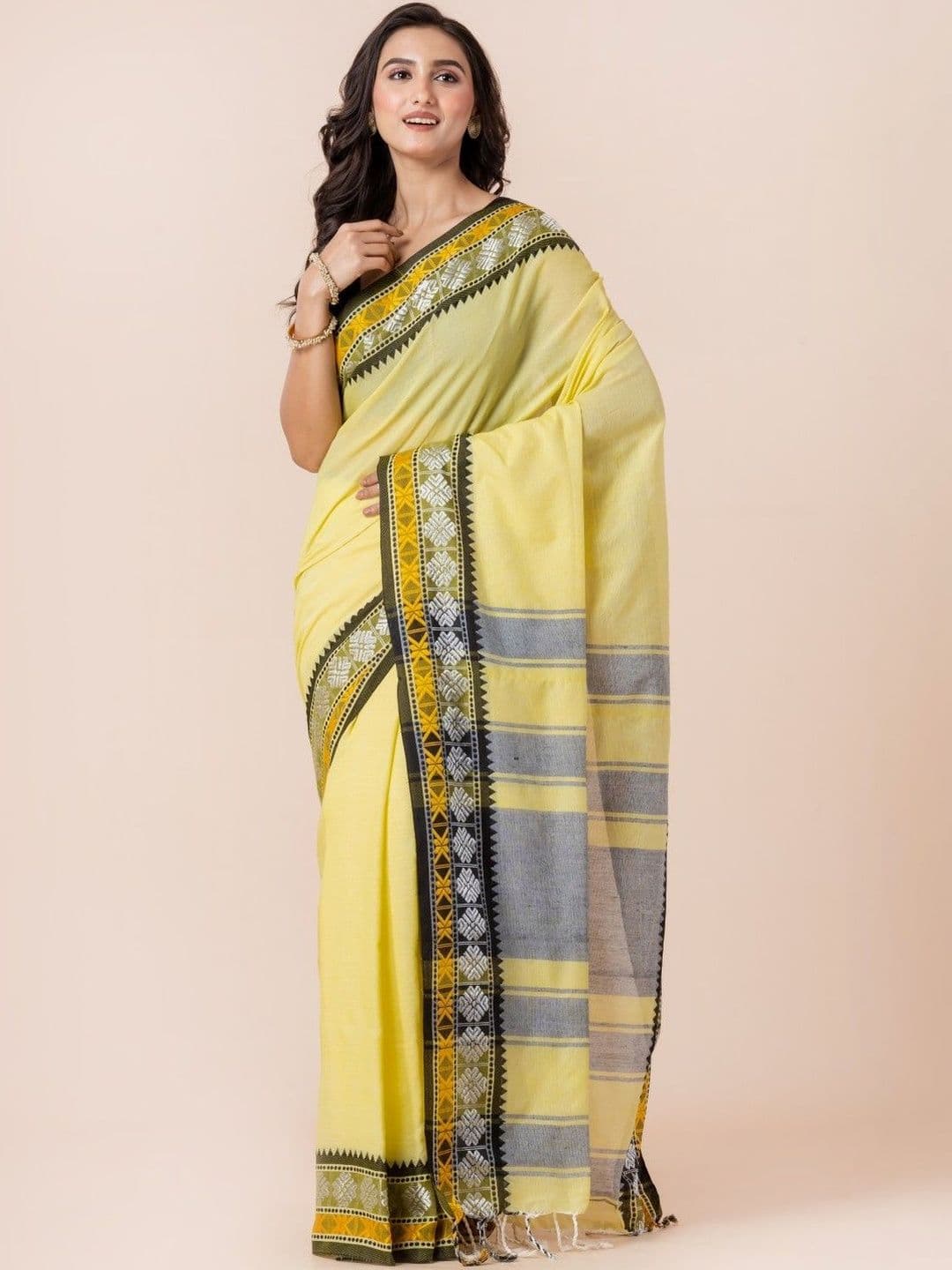 VROMOR KUNJO Khadi Saree - view 1