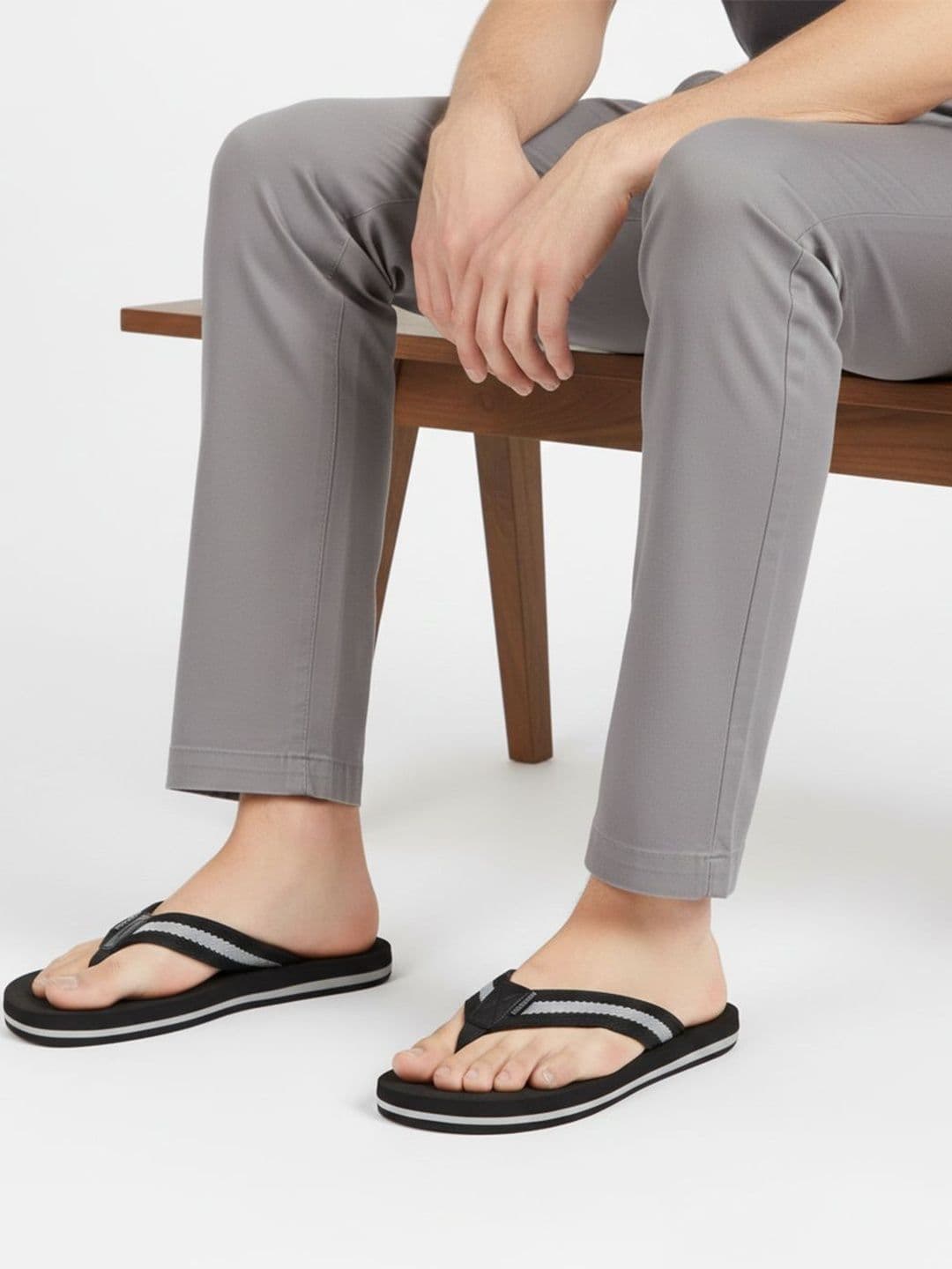 NoStrain Mens Angular Slippers in Black/Grey - view 1