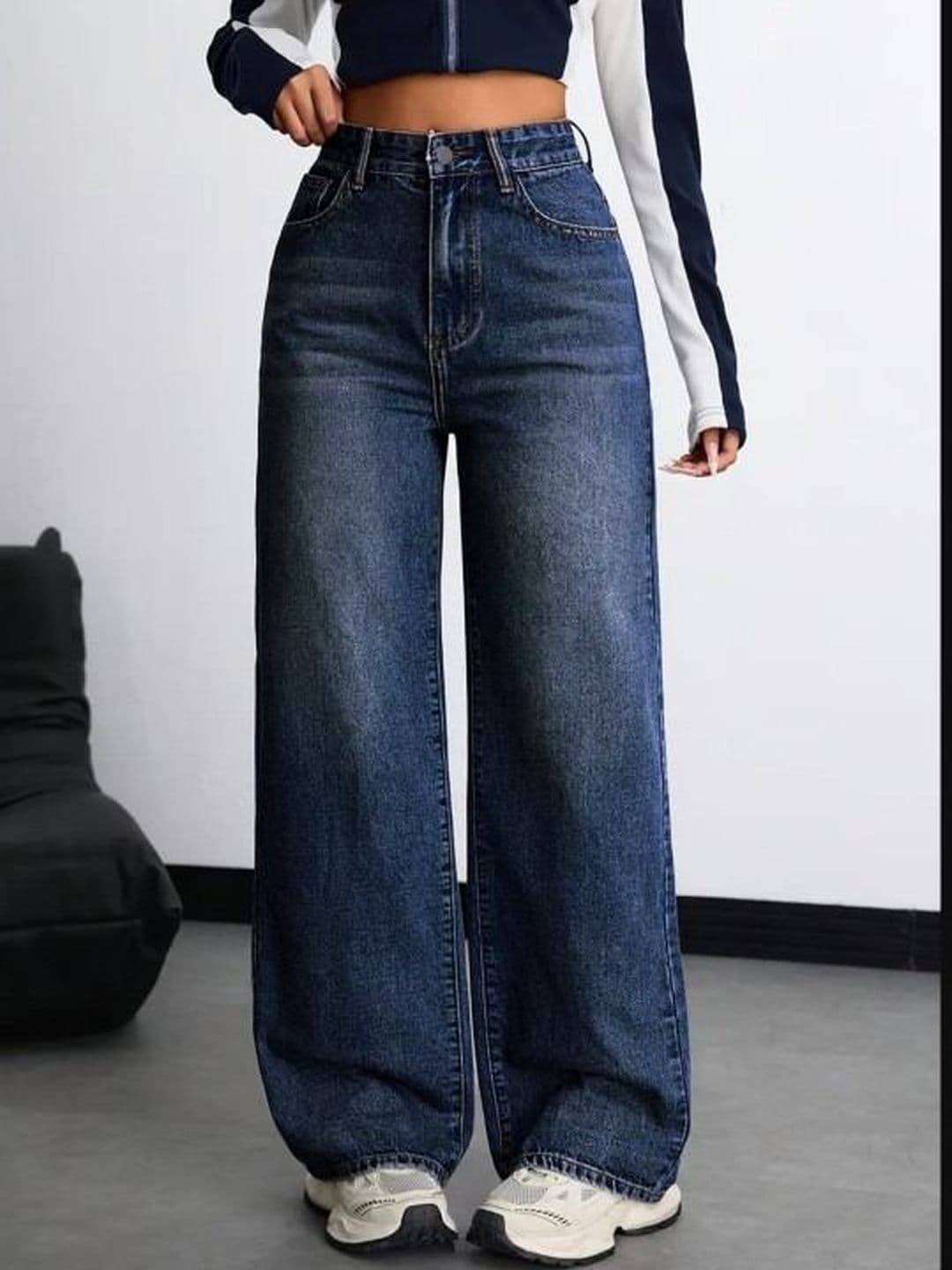 AKACY Women Comfort High-Rise Light Fade Stretchable Jeans - view 1
