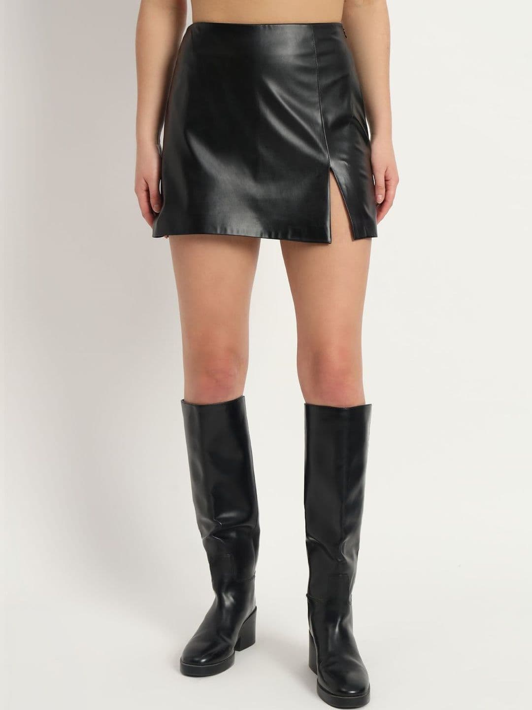 Zastraa Straight Front Slit Mini Skorts - view 1