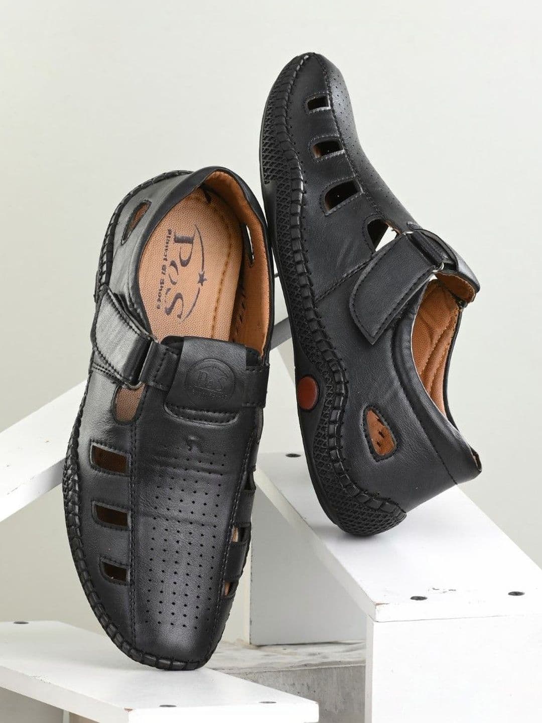 POS Planet Of Shoes Men Shoe-Style Sandals - view 1