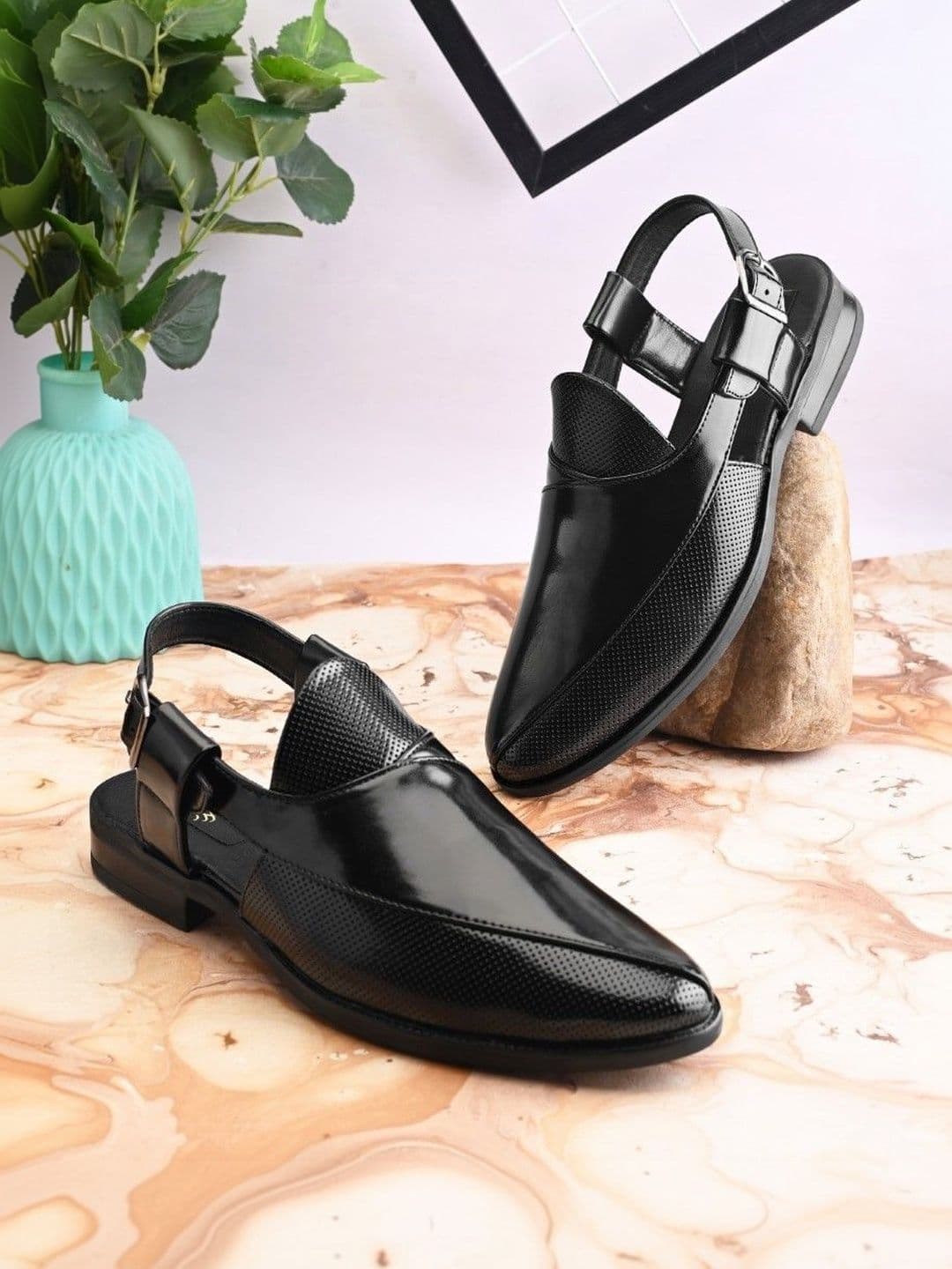 House of Pataudi Men Round Toe Buckle Comfort Sandals - view 1