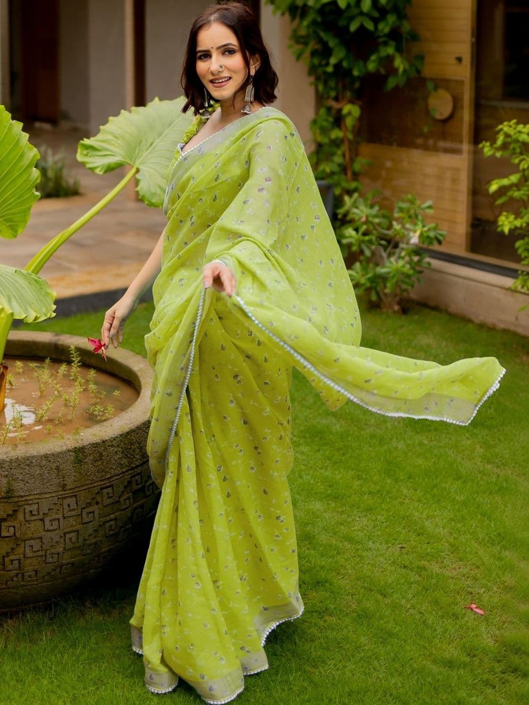 KALINI Floral Saree - view 1