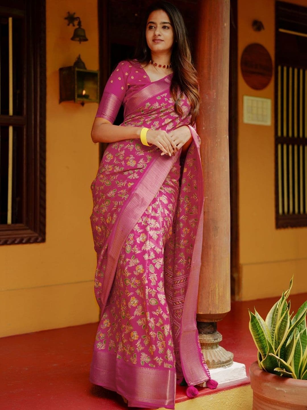 KALINI Ethnic Motifs Zari Silk Cotton Handloom Saree - view 1