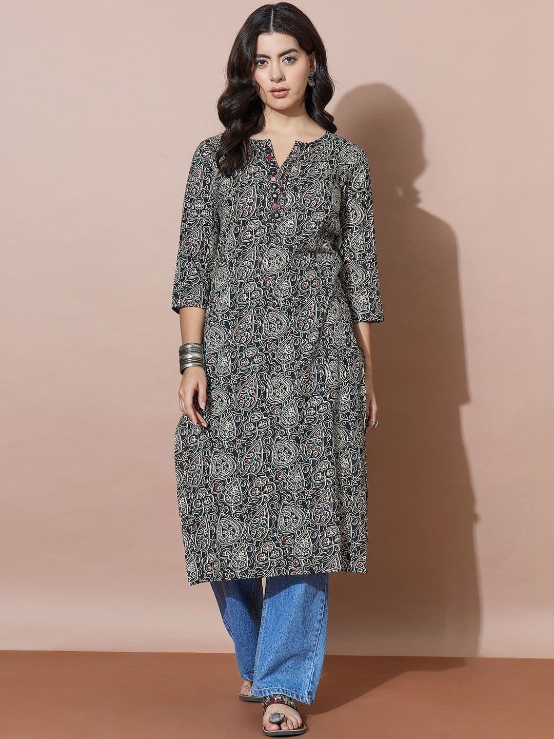 Varanga Women Ethnic Motifs Printed Indie Prints Kurta - view 1