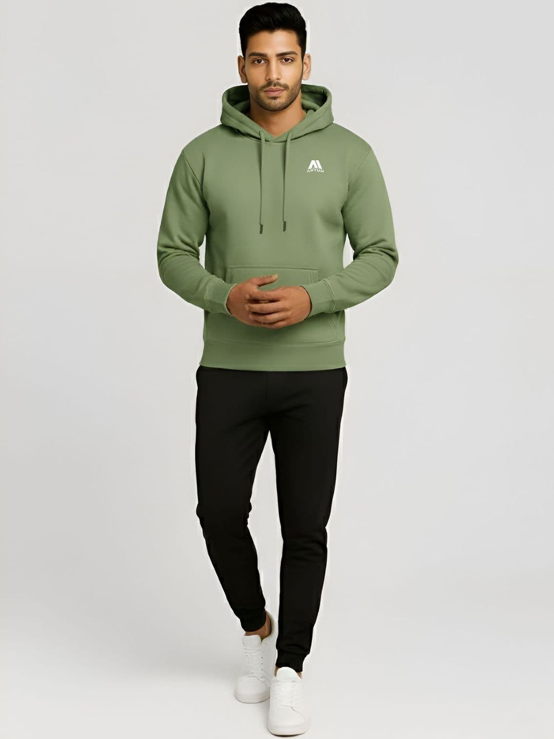 ANTUM Men Brand Logo Lightweight Outdoor Cape Jacket - view 1